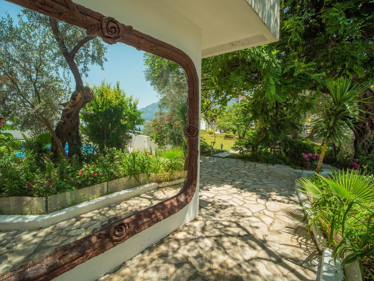 The Turtles Garden Villa Bečići Exterior foto