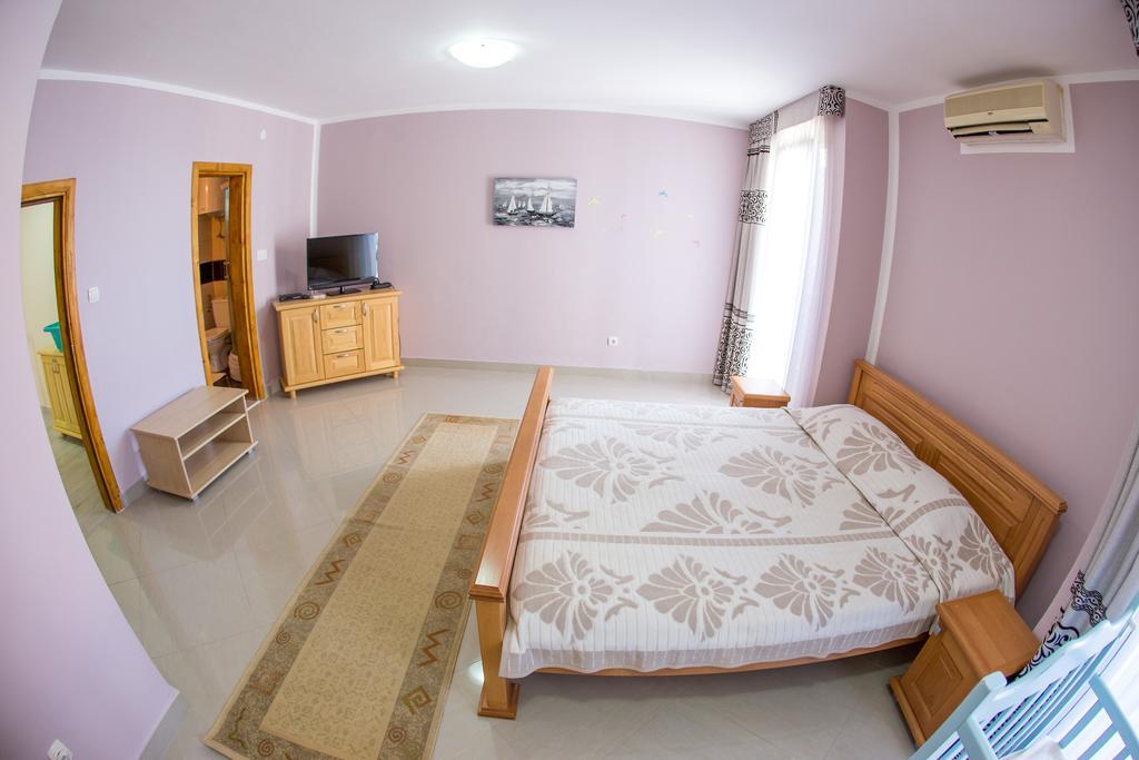 The Turtles Garden Villa Bečići Exterior foto